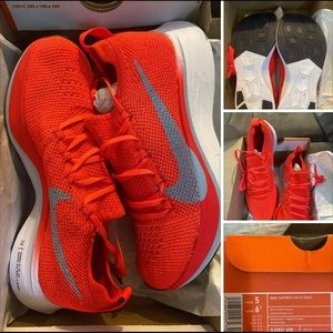 NWOT Nike Vaporfly 4%